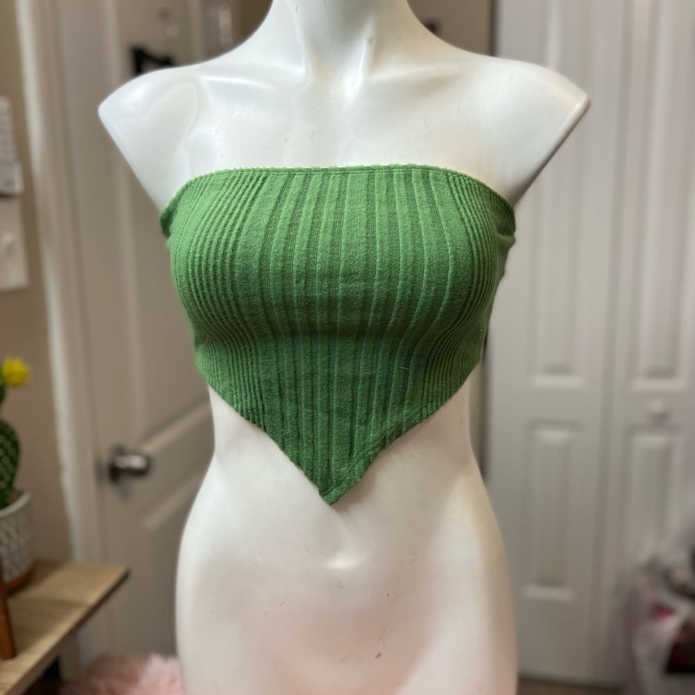 Green Ribbed Tube Top Womens Extra Small XS Strapless Handkerchief Point Hem